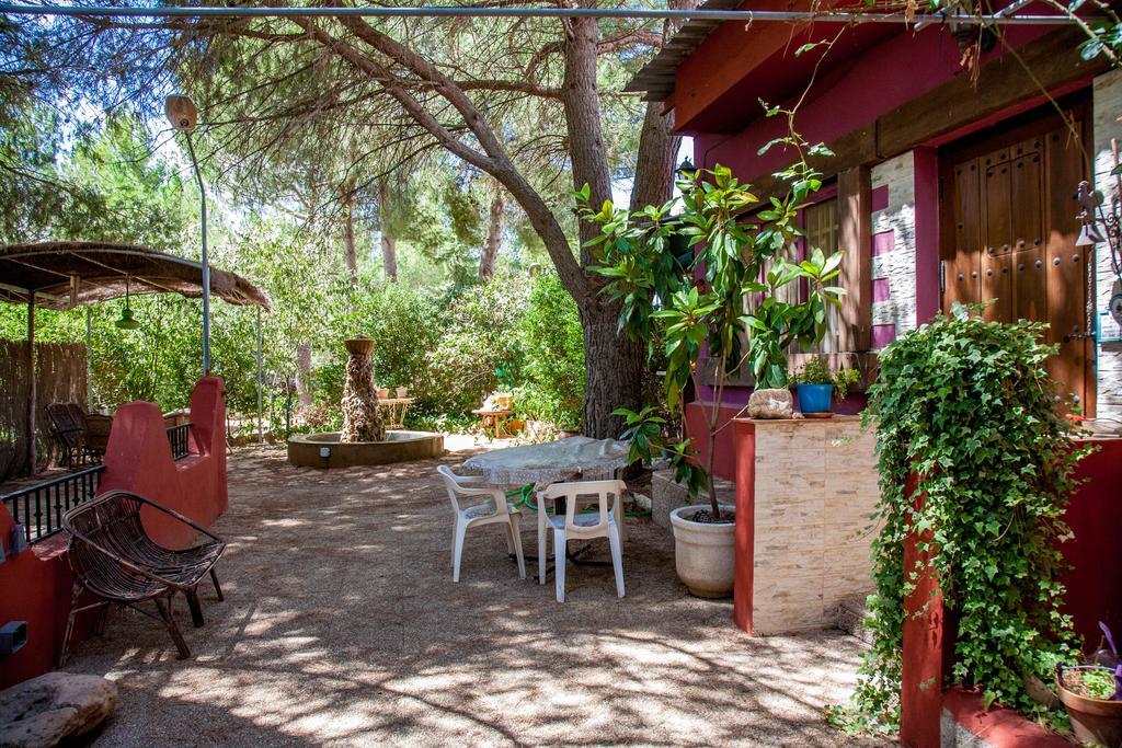 La Derrubia Guest House Villamalea Exterior photo
