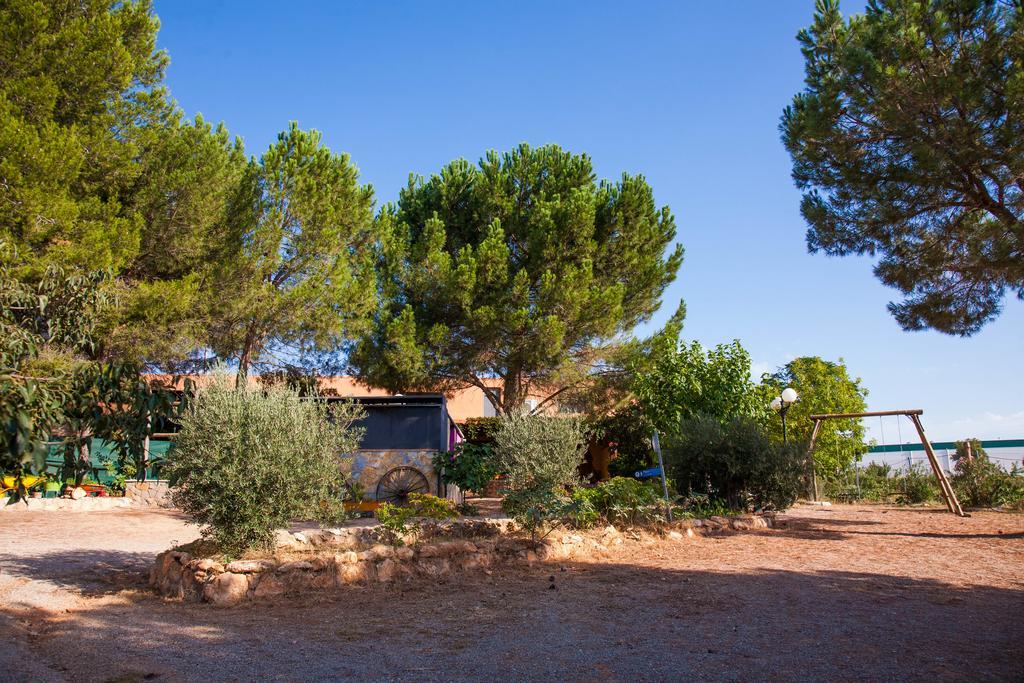 La Derrubia Guest House Villamalea Exterior photo