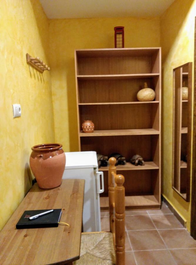 La Derrubia Guest House Villamalea Exterior photo