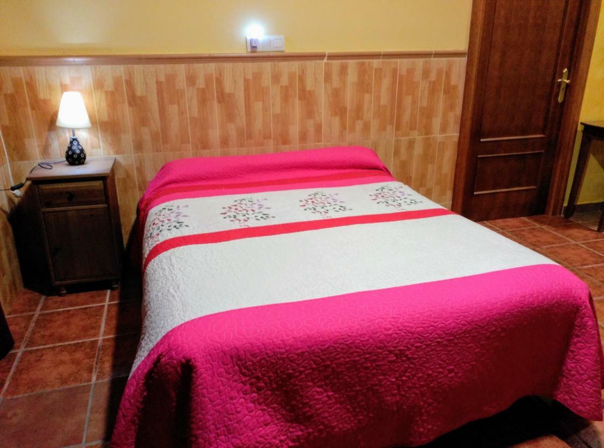 La Derrubia Guest House Villamalea Exterior photo
